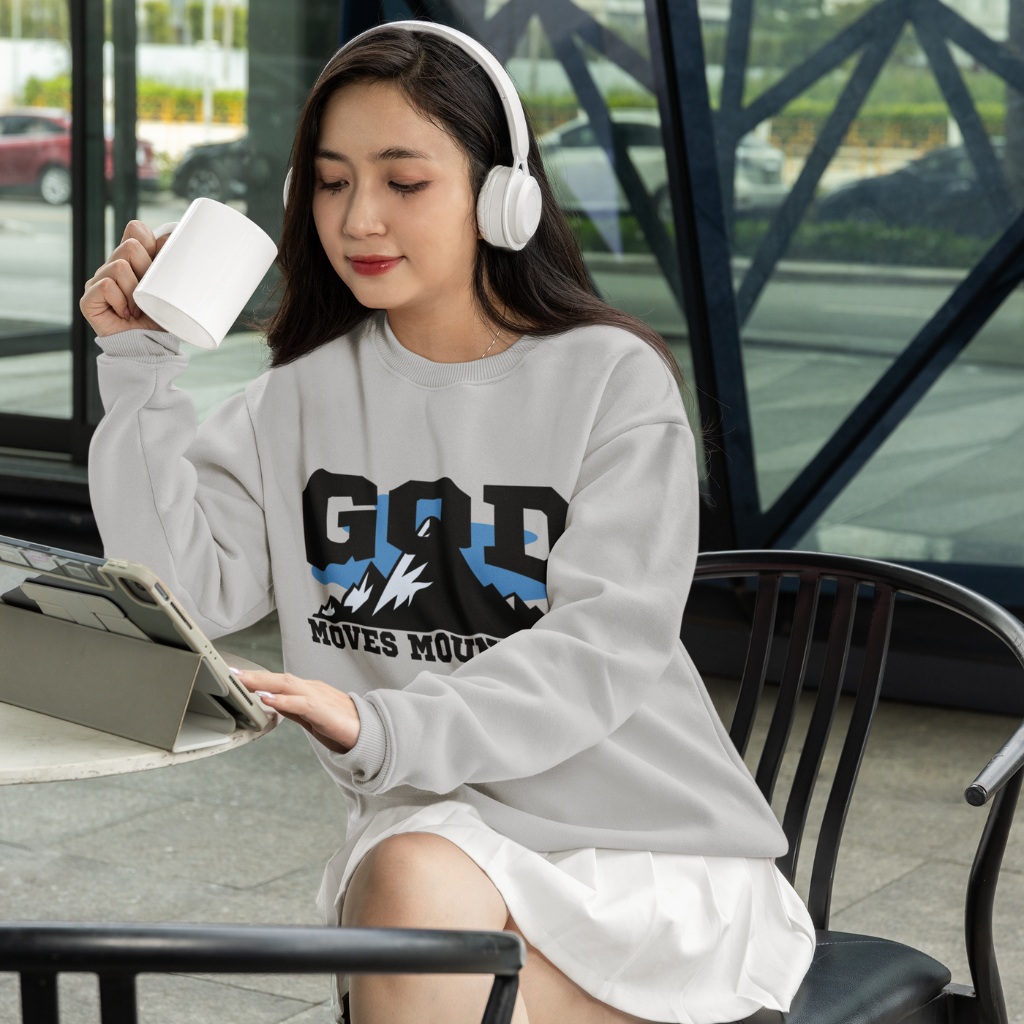 GOD MOVES MOUNTAINS UNISEX OVERSZIED SWEATSHIRT