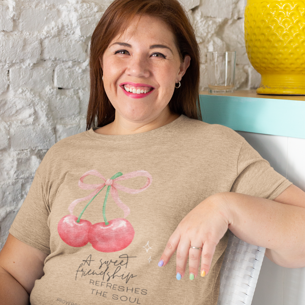 A SWEET FRIENDSHIP REFRESHES THE SOUL UNISEX T-SHIRT