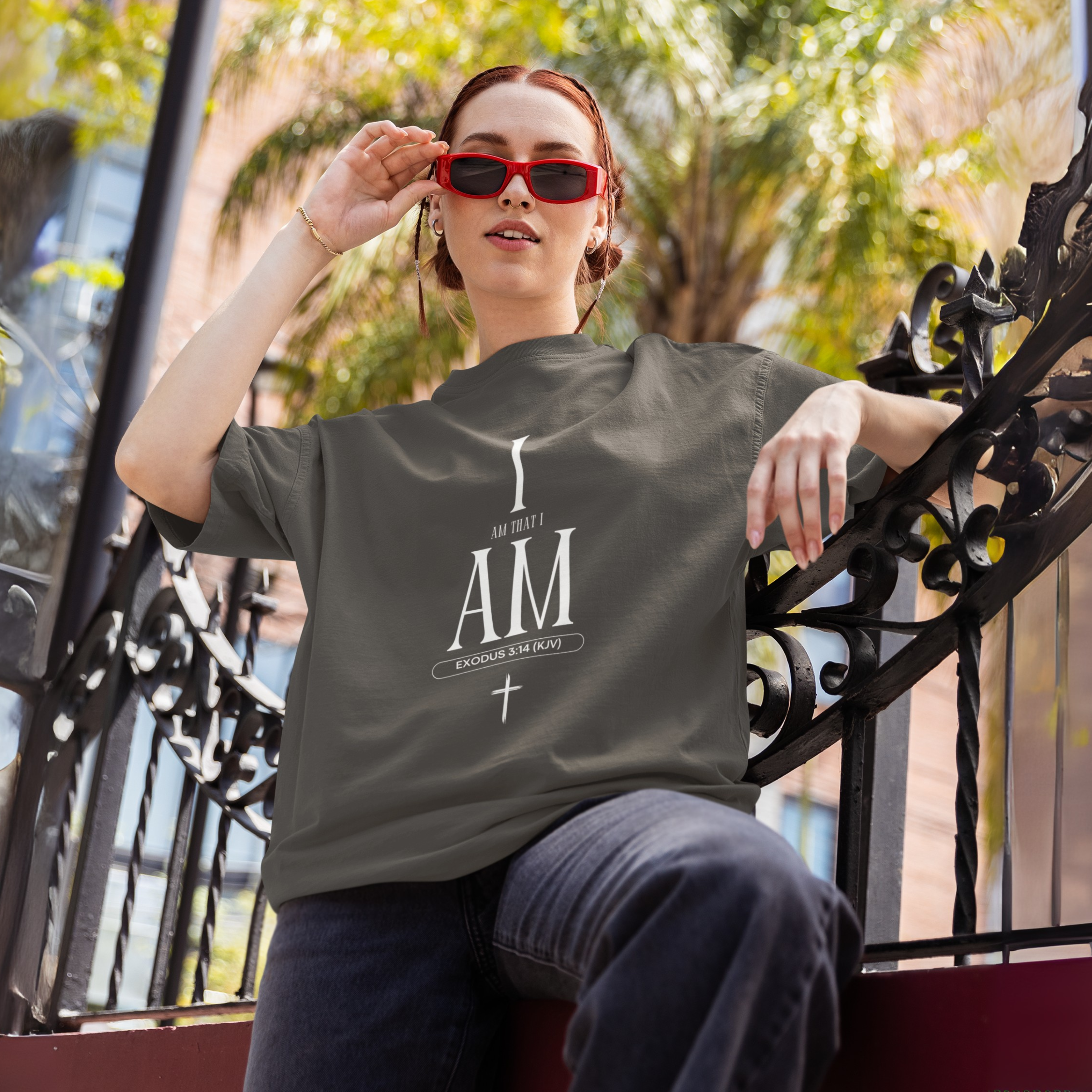 I AM THAT I AM UNISEX OVERSIZED T-SHIRT