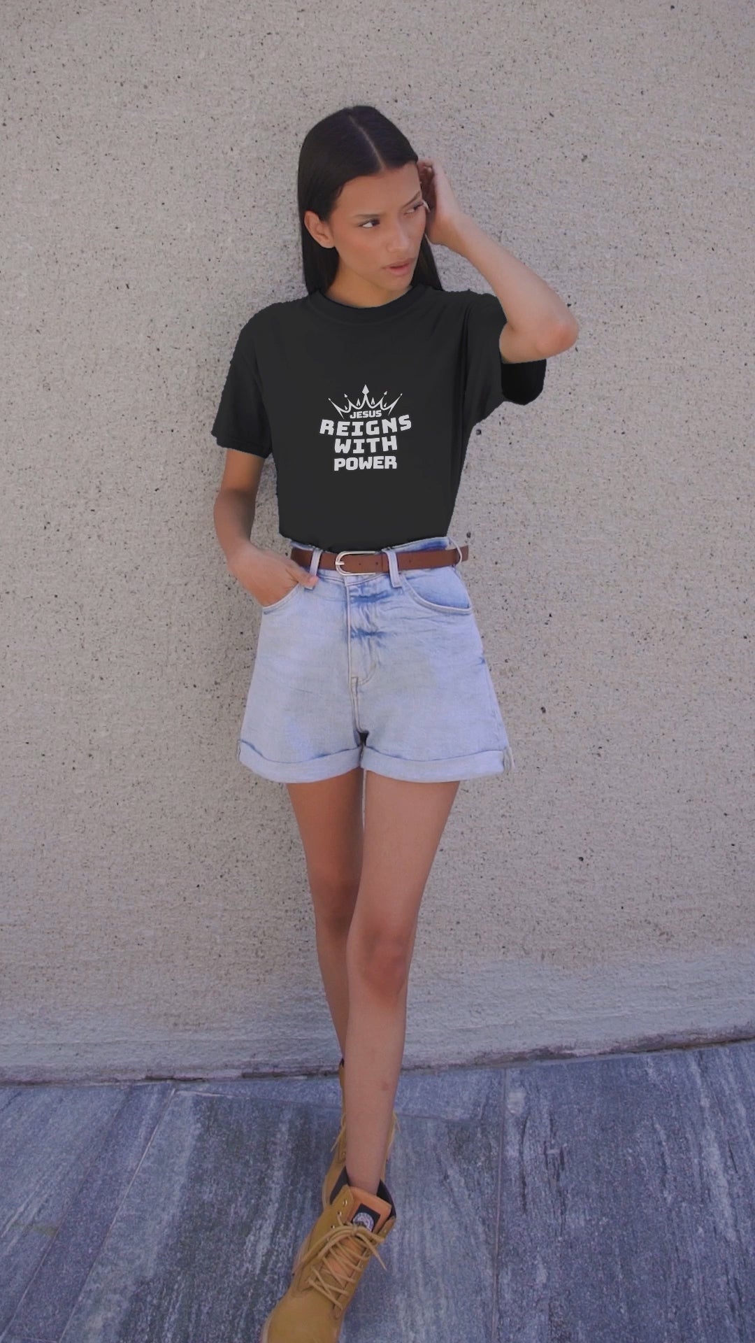 JESUS REIGNS WITH POWER UNISEX T-SHIRT